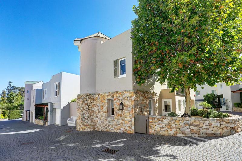 3 Bedroom Property for Sale in Stellenbosch Central Western Cape